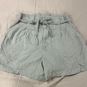 Abercrombie & Fitch Women's High Waist Shorts in Light Gray-Green